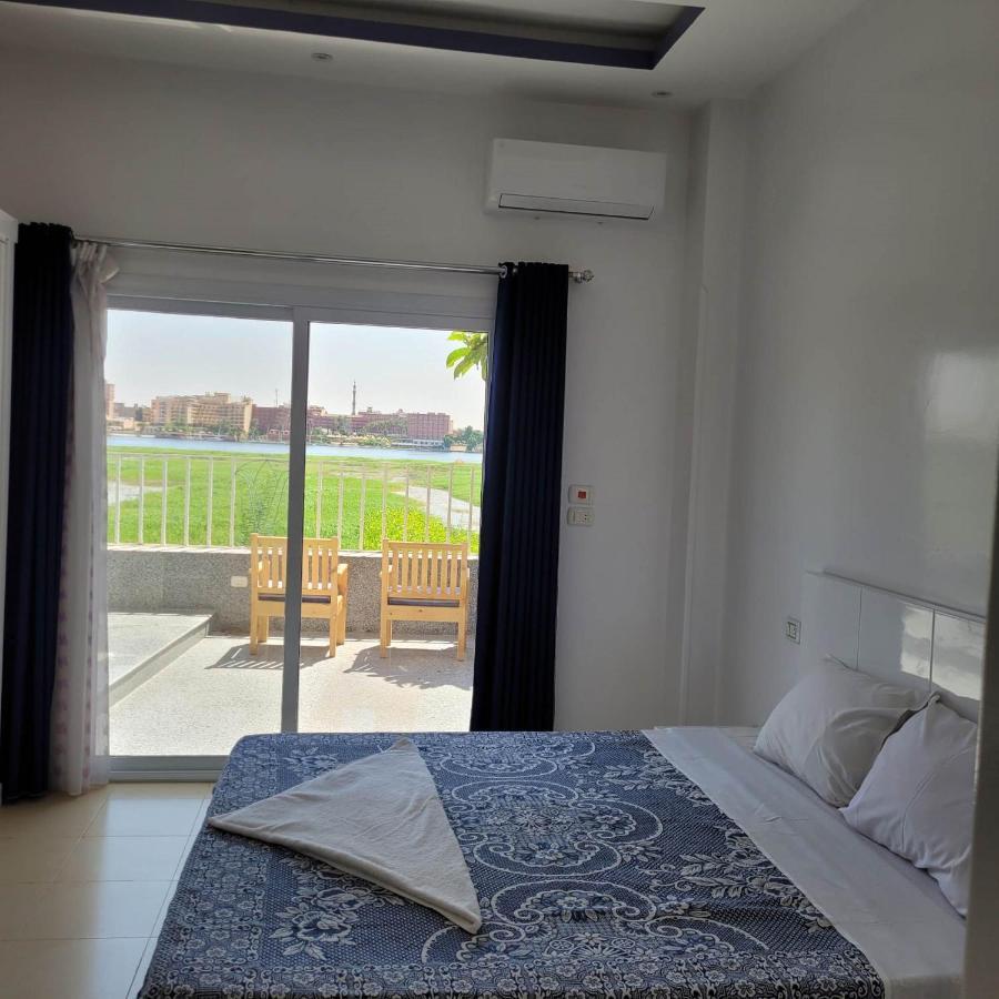 Appartement Blue Nile House à Louxor Extérieur photo