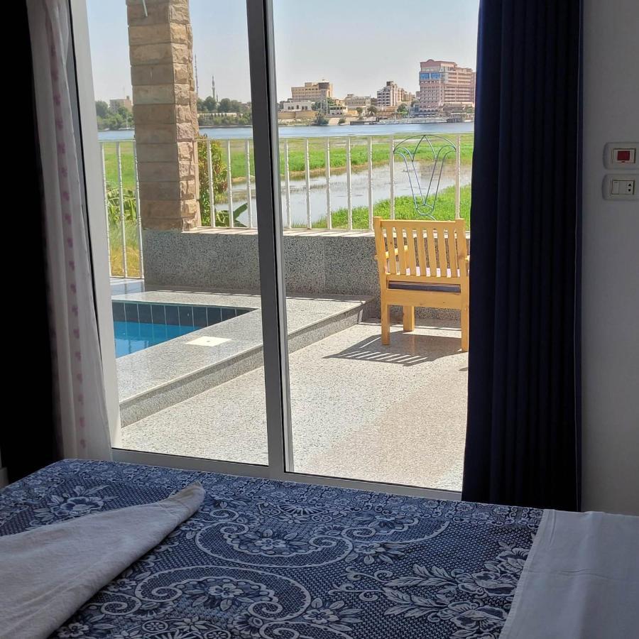 Appartement Blue Nile House à Louxor Extérieur photo