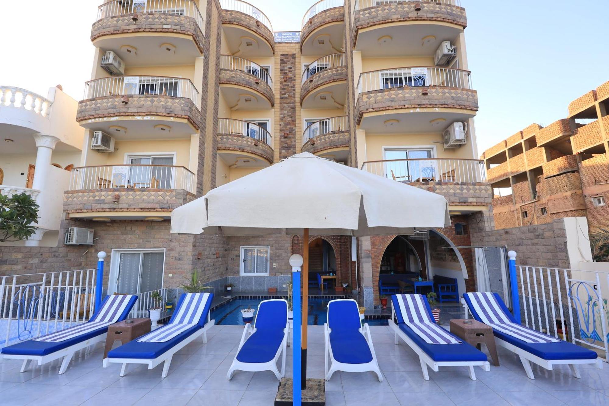 Appartement Blue Nile House à Louxor Extérieur photo